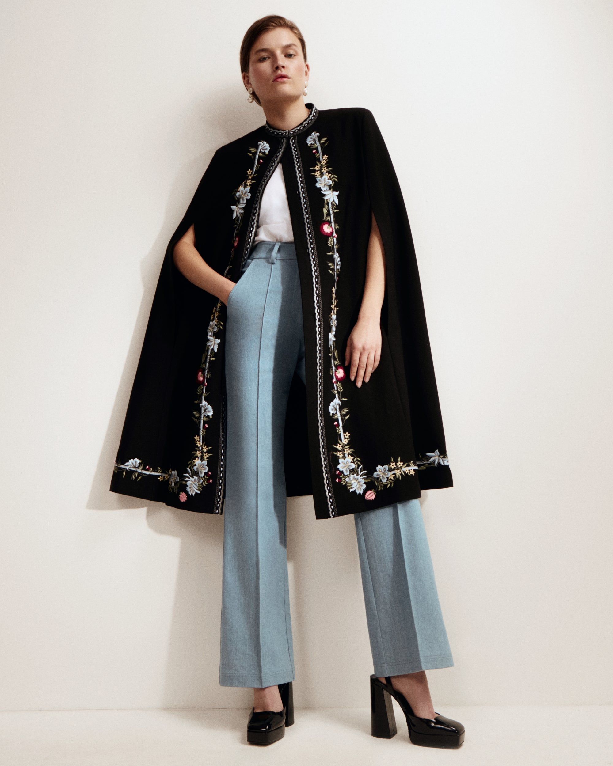 Cornelia Wool Gaberdine Cape - Black